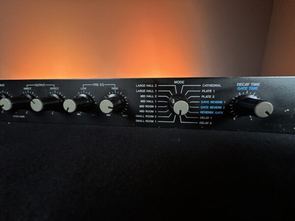 Boss Digital Reverb RV-1000