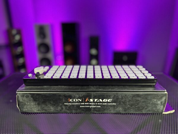 Icon Istage