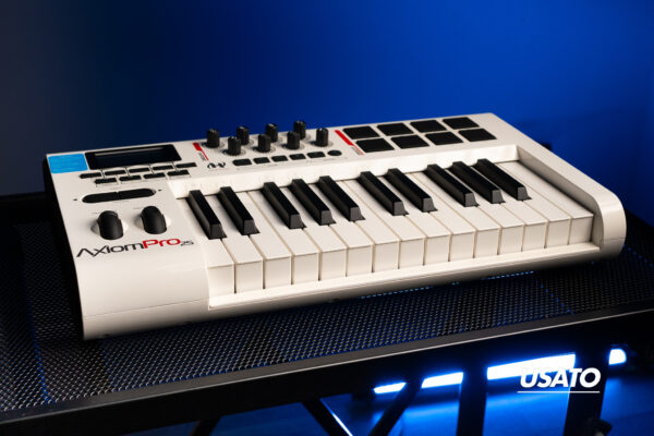 M-Audio Axiom Pro 25