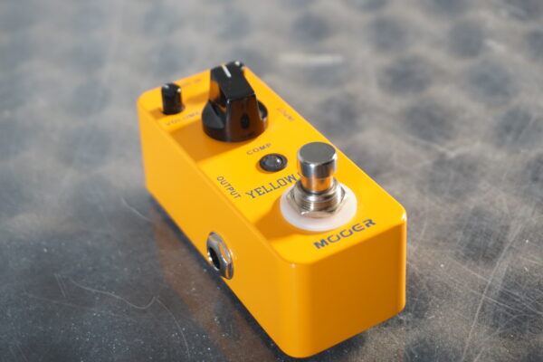 MOOER YELLOW COMP PEDAL