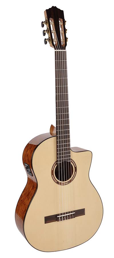 Salvador Cortez CS-250CE Chitarra classica Elettrificata 4/4