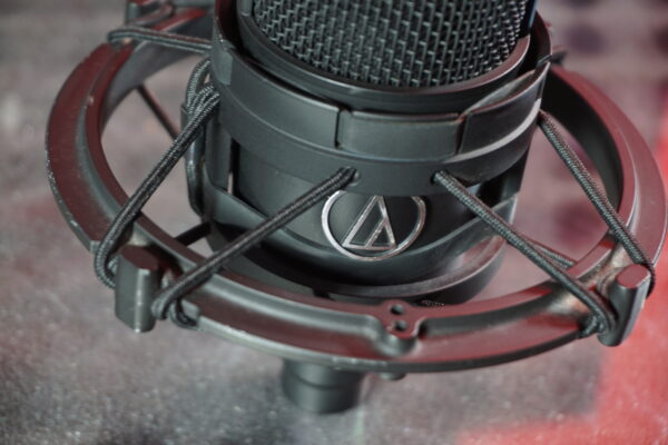 AUDIO TECHNICA AT4033A