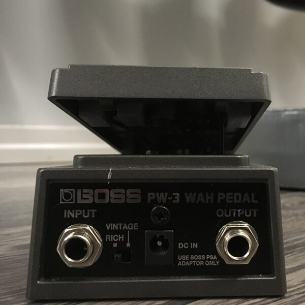 BOSS PW3 WAH