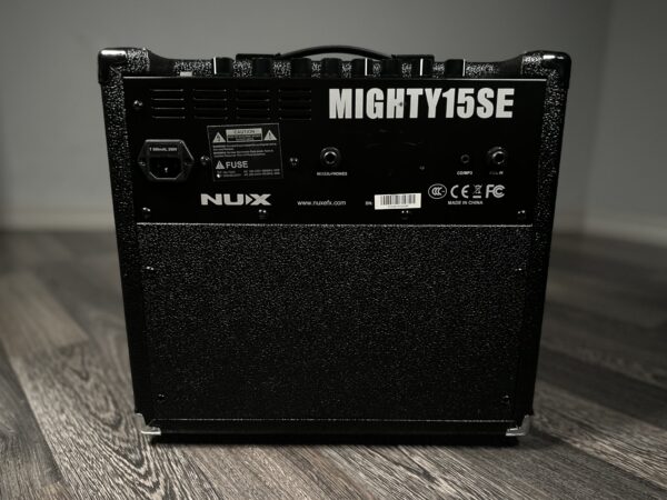 Nux Mighty 15 Se