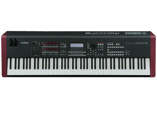 YAMAHA MOXF8 SYNTHESIZER