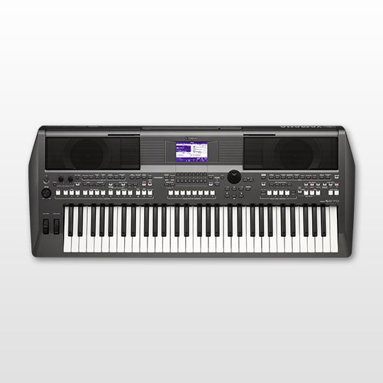 YAMAHA PSRS670 DIGITAL KEYBOARD