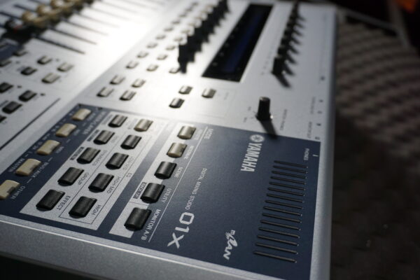 Yamaha 01X digital mixing studio