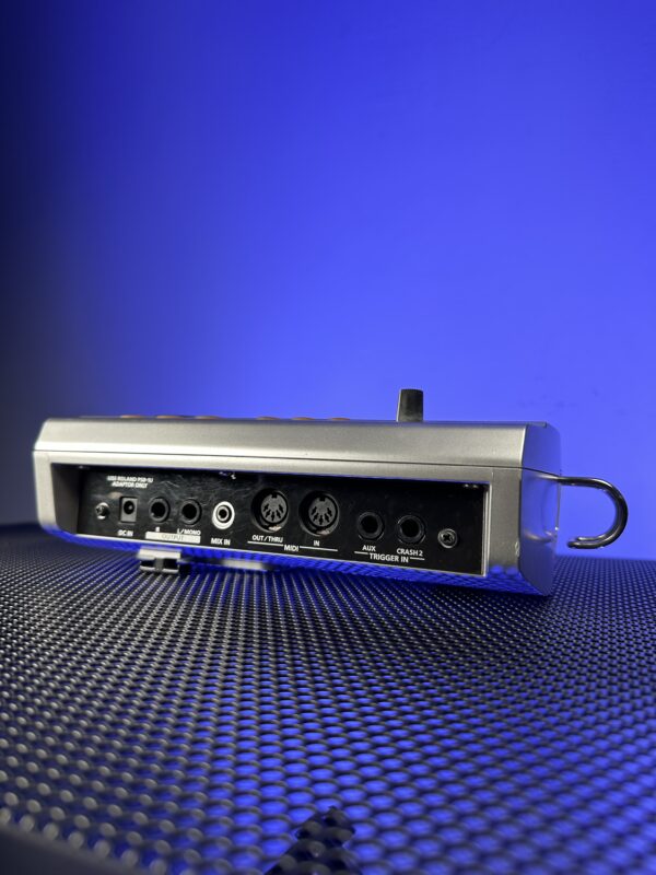 Expander Roland Alimentatore 9V 2 Metri Per Modulo Roland TD-4 - Adattatore UK, Marca EPPS Alimentatore EPPS 2 Metri